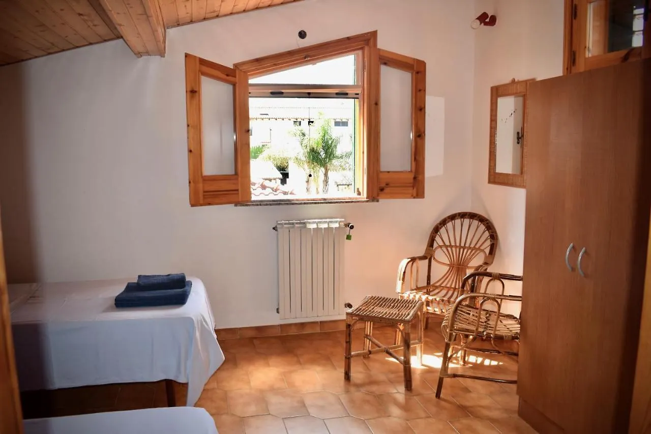 Ferienhaus Bedda Casa Al Mare Agnone Bagni